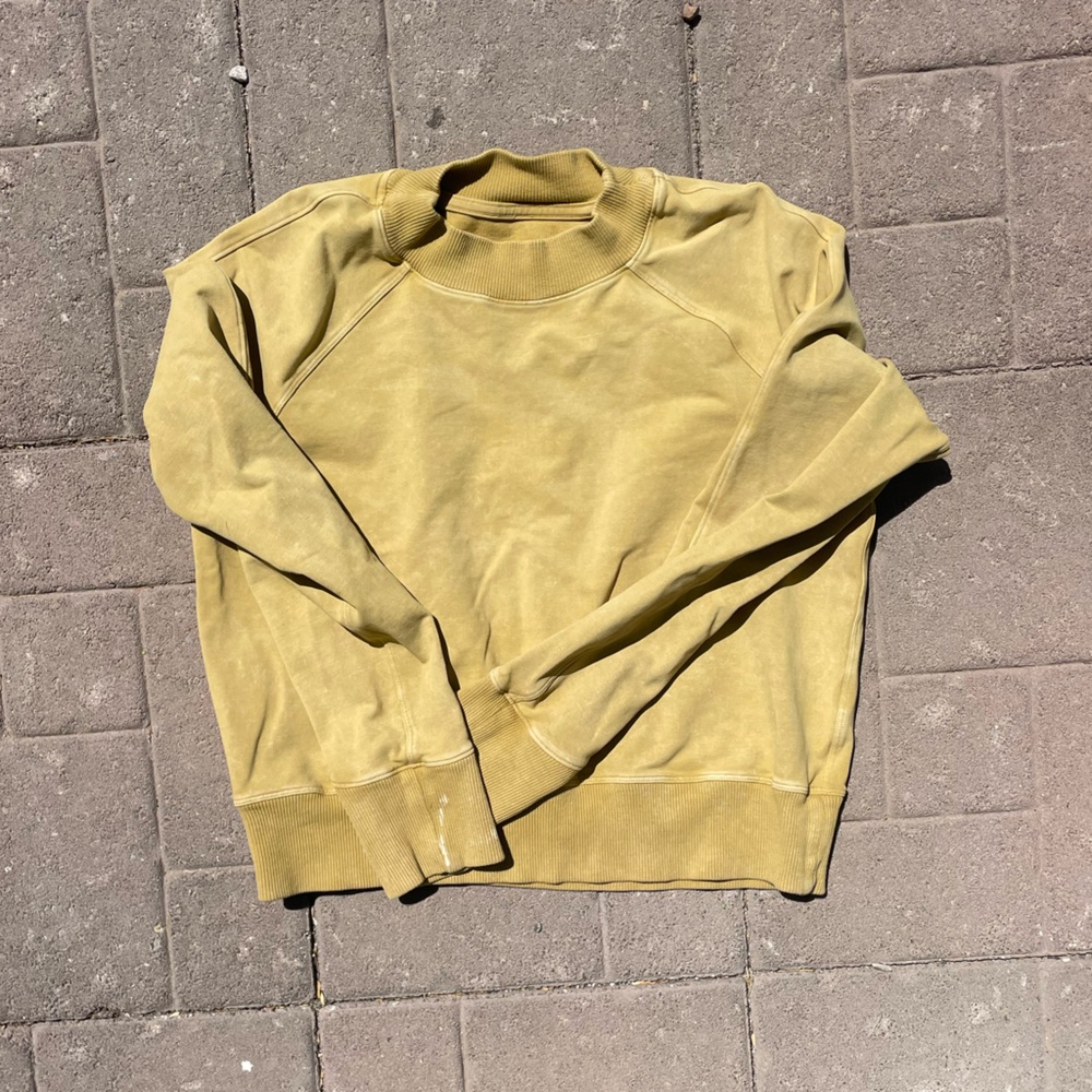 LuluLemon Cropped Sweatshirt